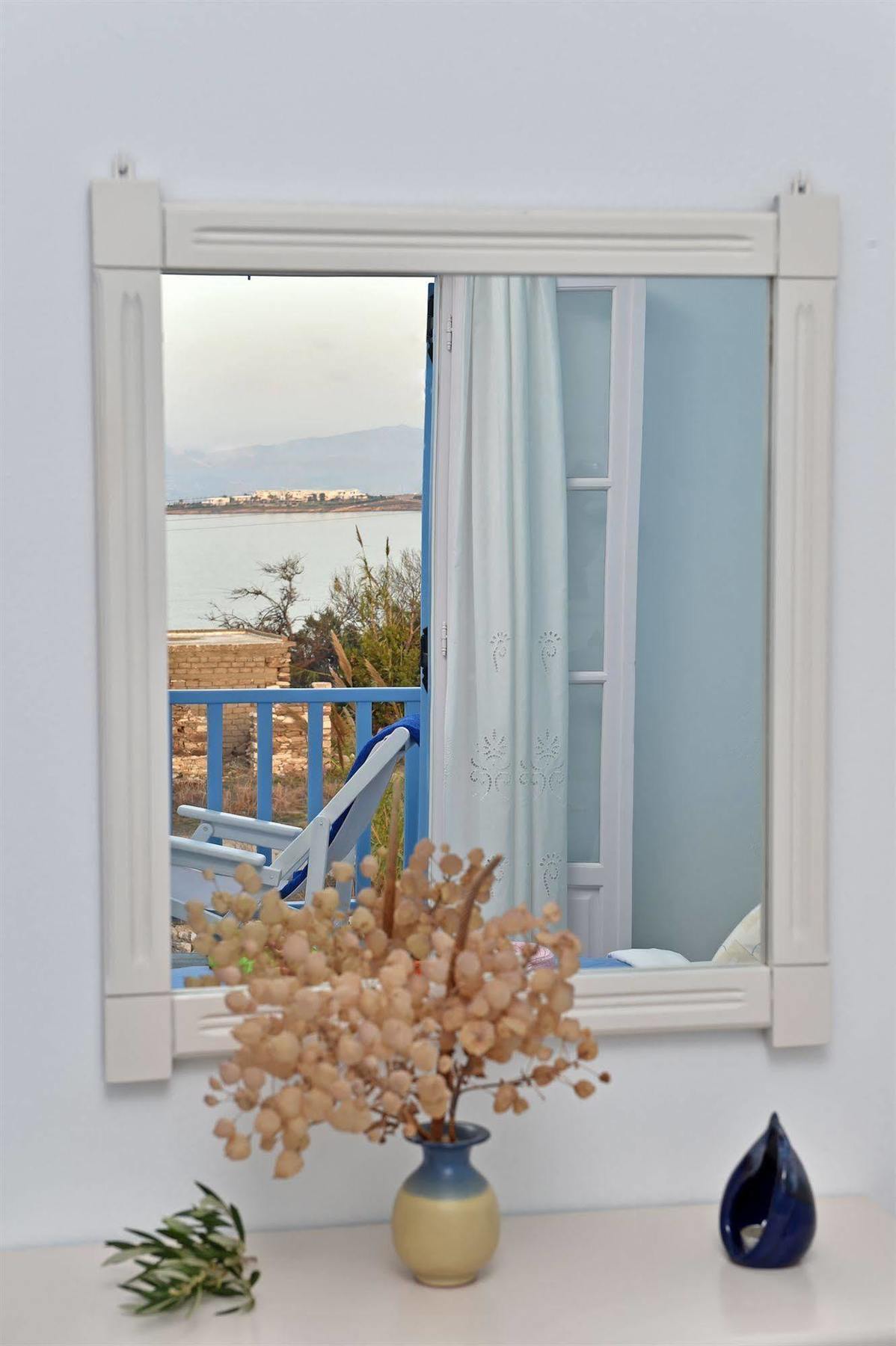 Apartments Tarsa Drios Exterior photo